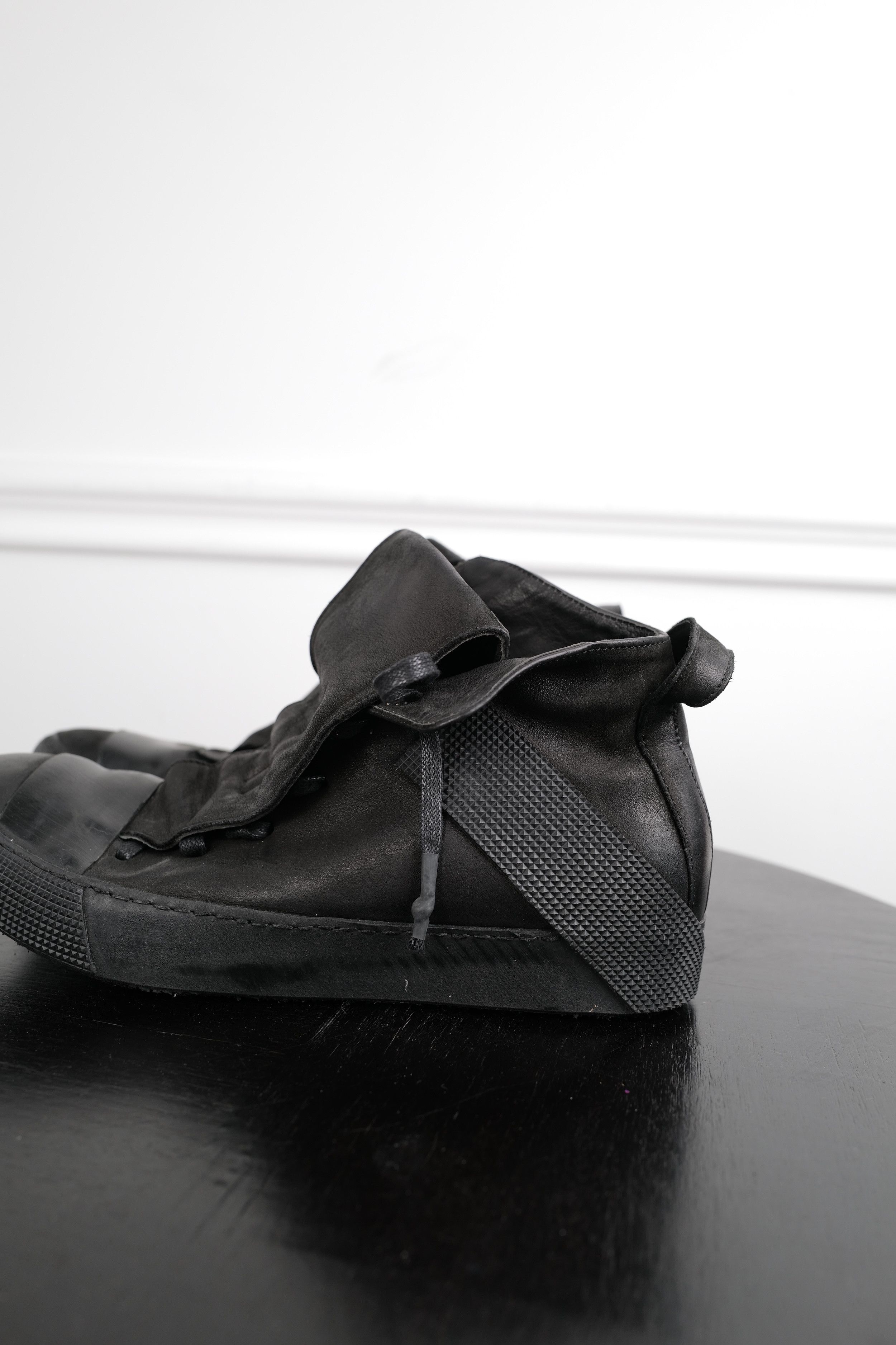 Individual Sentiments HI-TOP SHOES HANDCRAFTED Size US 8 / IT 38 - 7 Thumbnail