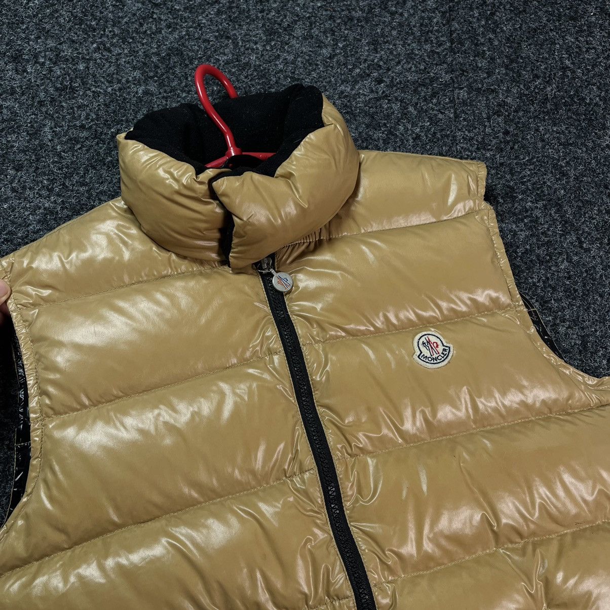 Moncler Moncler vintage down vest gilet beige Size US S / EU 44-46 / 1 - 2 Thumbnail