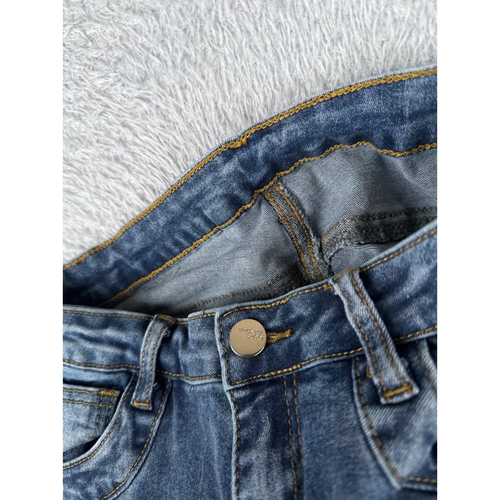Vintage Vintage Seven7 Women’s Jeans Flared Low Rise Cotton Blend Distressed 22x29 Blue Denim Size 40" / US 18 - 7 Thumbnail