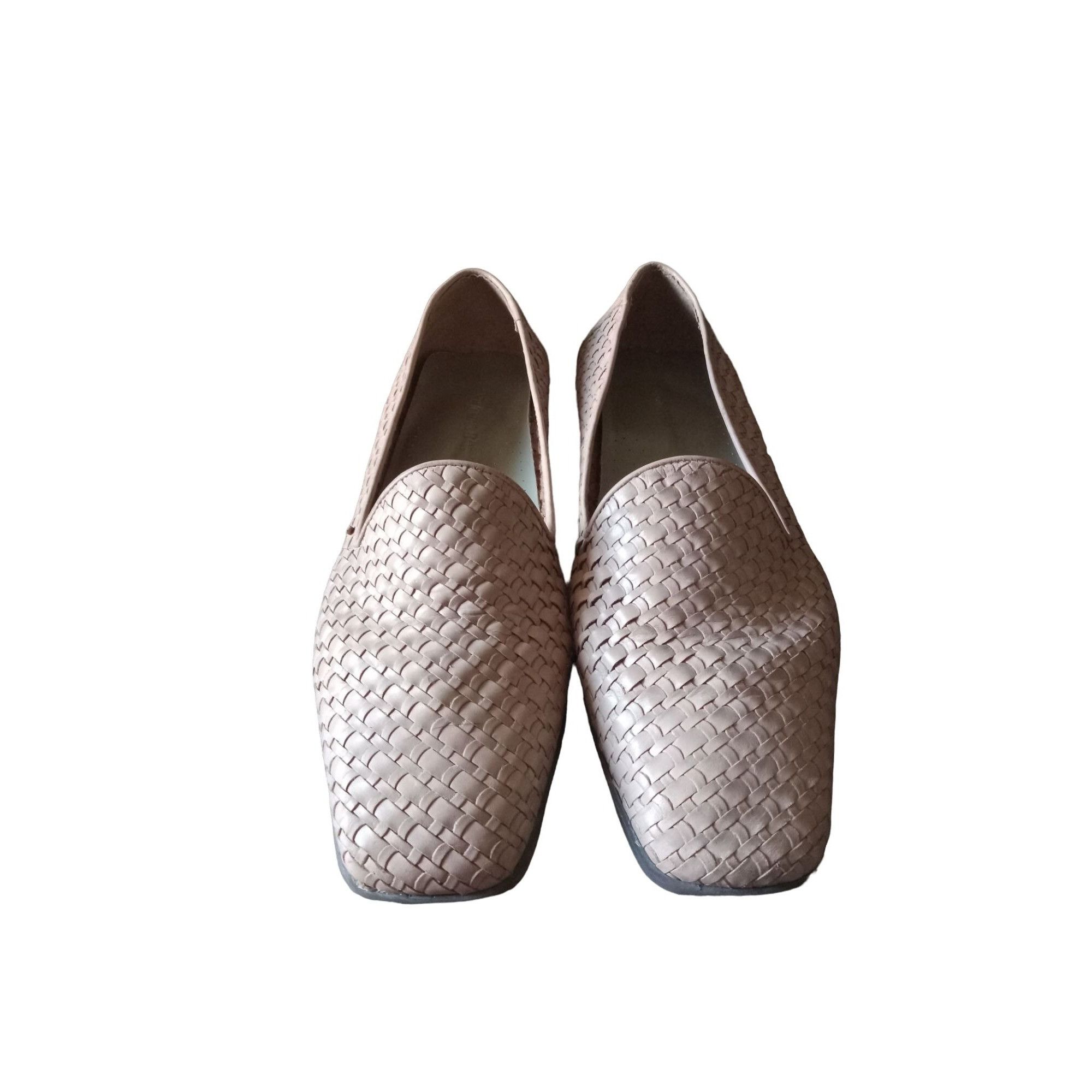 St. Johns Bay St. Johns Bay Ruby Beige Ivory Woven Leather Flat shoes Size US 9 / IT 39 - 1 Thumbnail