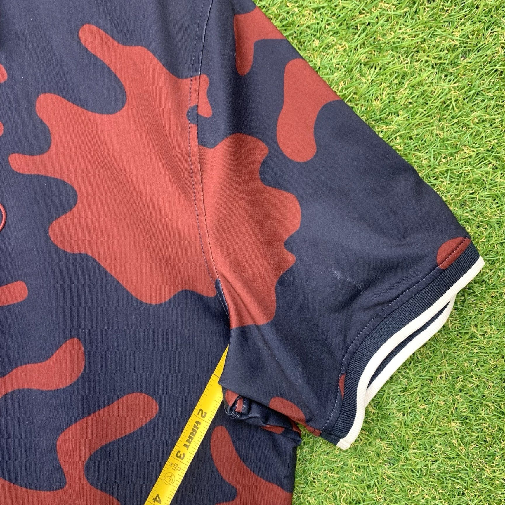 Vintage GFore Polo Shirt Mens Large Camo Purple Short Sleeve Golf Sportswear Outdoor Size US L / EU 52-54 / 3 - 4 Thumbnail