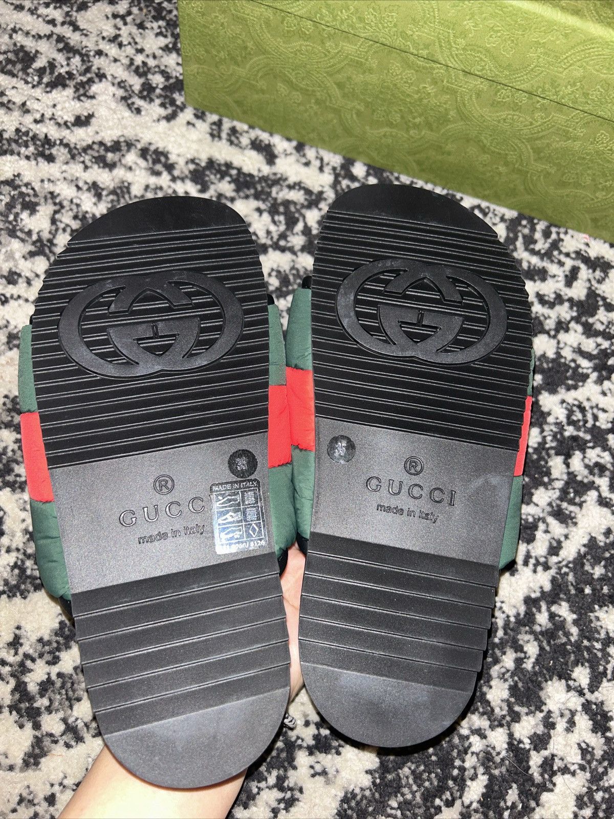 Gucci Gucci Padded Web Sandal Slide size 35 Puffer Nylon Size US 5 / IT 35 - 5 Thumbnail