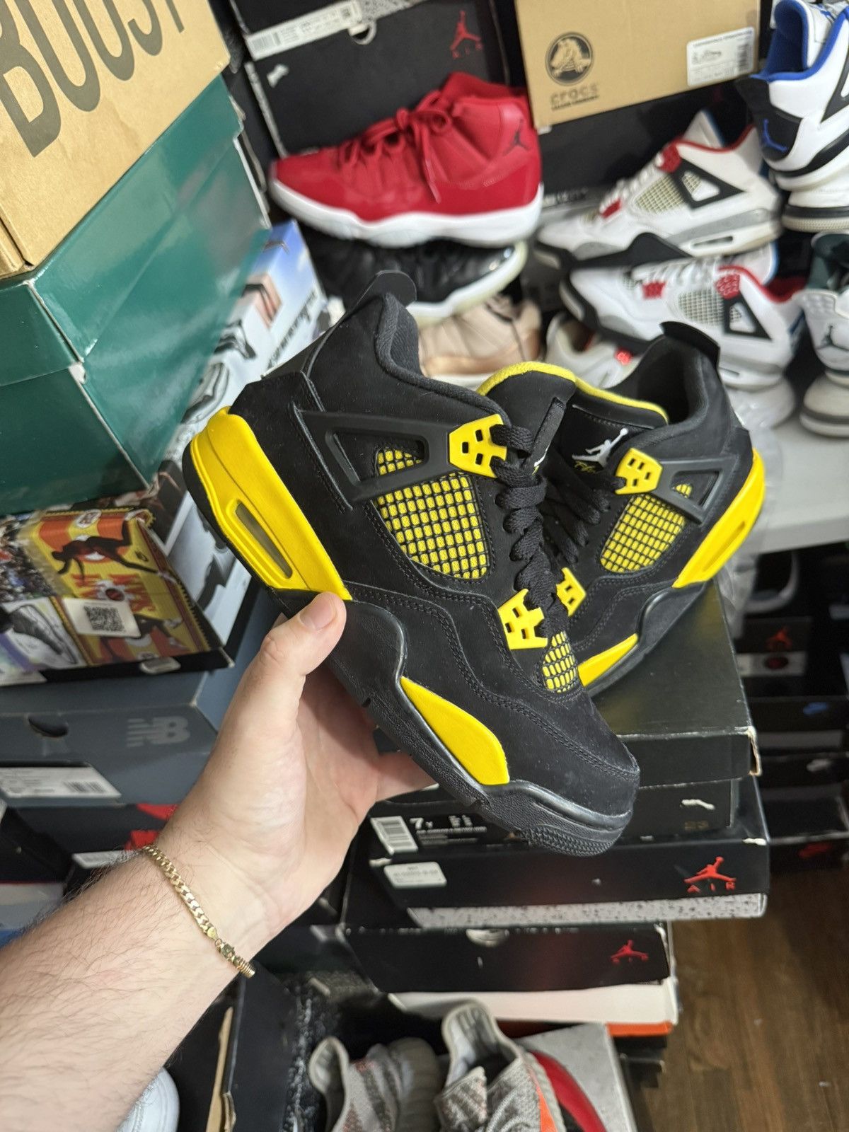Jordan Brand Jordan retro 4 thunder sz 6y Size US 6 / EU 39 - 1 Thumbnail