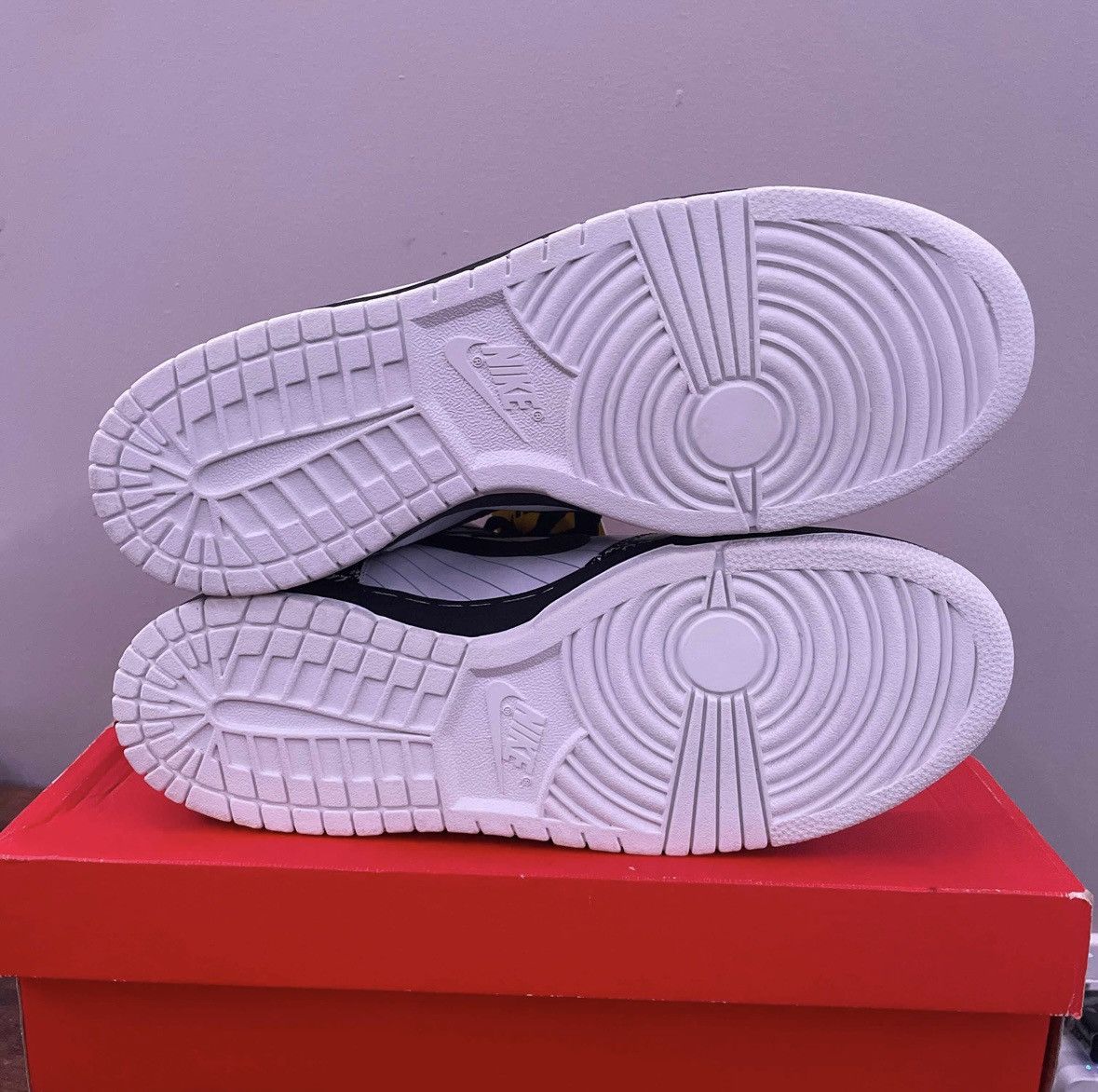 Nike Nike Dunk “Nikebook” Size US 11 / EU 44 - 5 Thumbnail