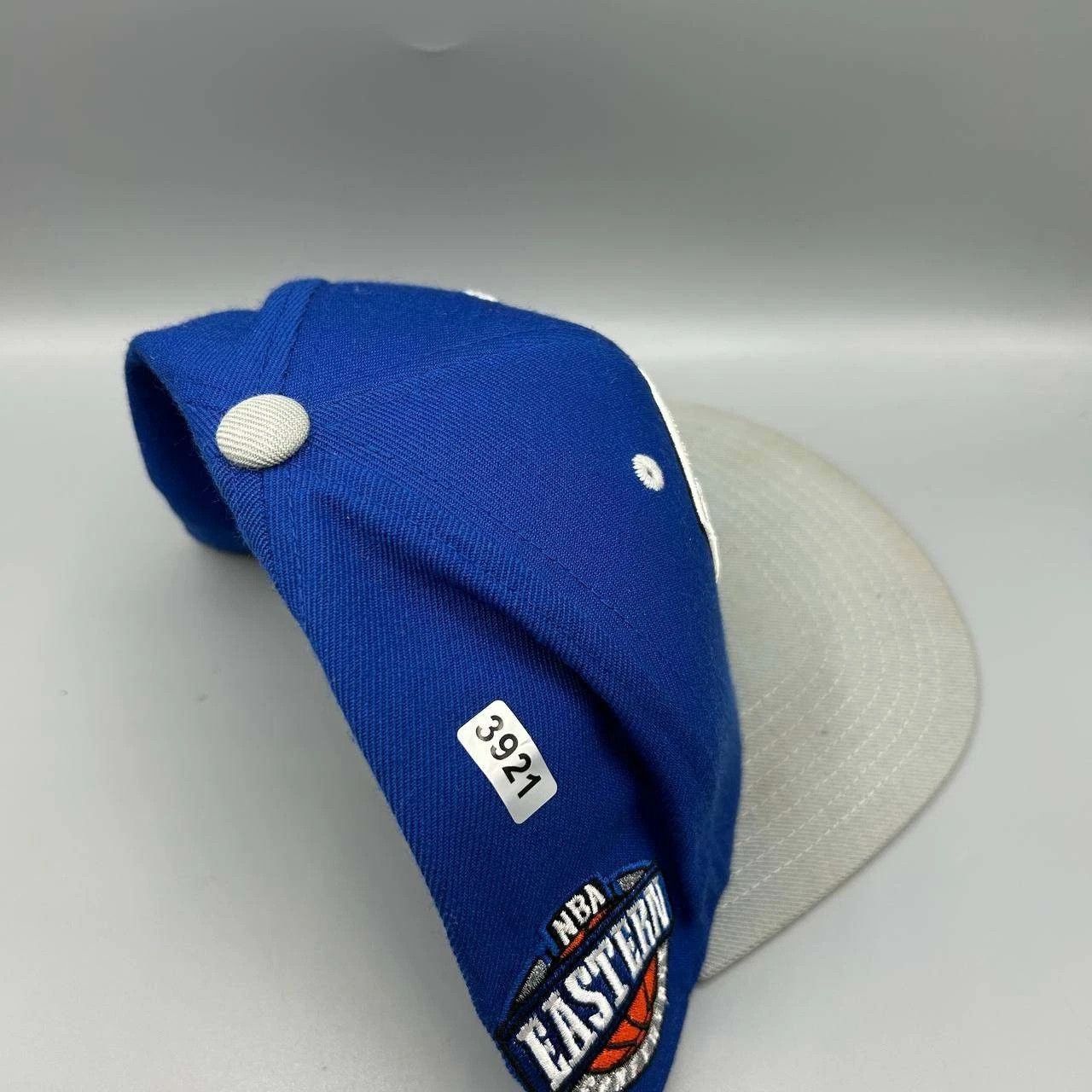 Mitchell & Ness Brooklyn Nets Hat Men 7 1/2 Blue Gray Embroidered Fitted Cap Size ONE SIZE - 8 Thumbnail