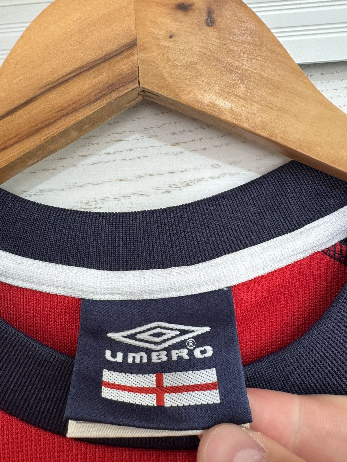 Umbro × Vintage Vintage England 2001-2002 Soccer Training Jersey Football Size US XL / EU 56 / 4 - 14 Thumbnail