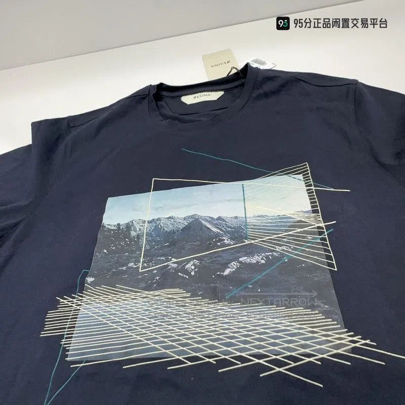 Ermenegildo Zegna Zegna Men's Pattern Print Crew Neck Short. Size US S / EU 44-46 / 1 - 6 Thumbnail