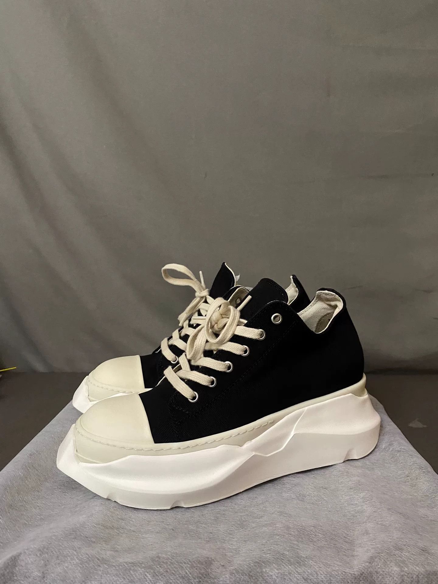 Rick Owens Rick Owens Tank Bottom Sneakers Size 40 Size US 7.5 / EU 40-41 - 1 Thumbnail