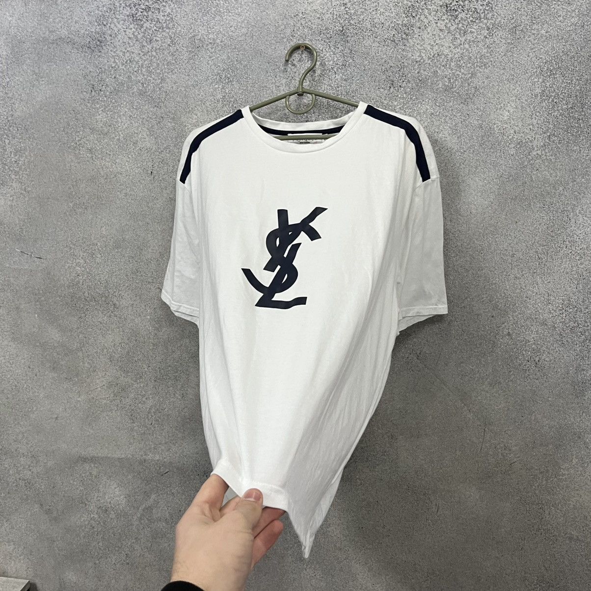 Yves Saint Laurent Vintage YSL Yves Saint Lauren T-Shirt Big Logo White Size US XL / EU 56 / 4 - 7 Thumbnail