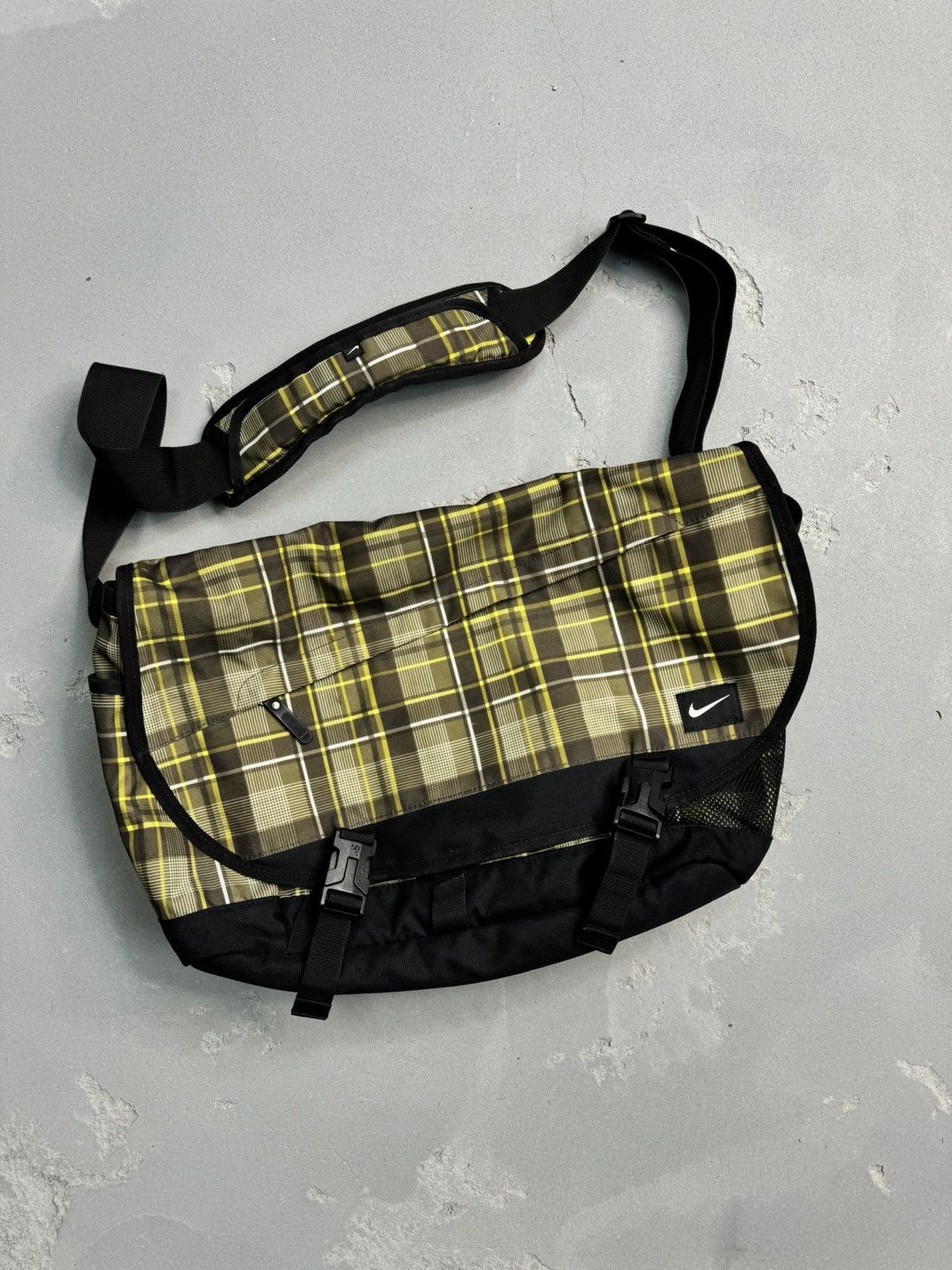 バッグ Nike Lab x Real Tree camo crossbody bag Nike × Realtree Nike Lab x Real Tree camo crossbody bag