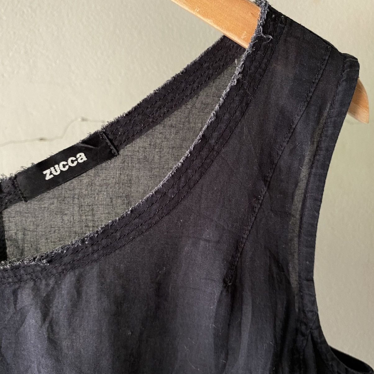 Zucca ZUCCA Black Sleeveless Blouse Size M / US 6-8 / IT 42-44 - 4 Thumbnail