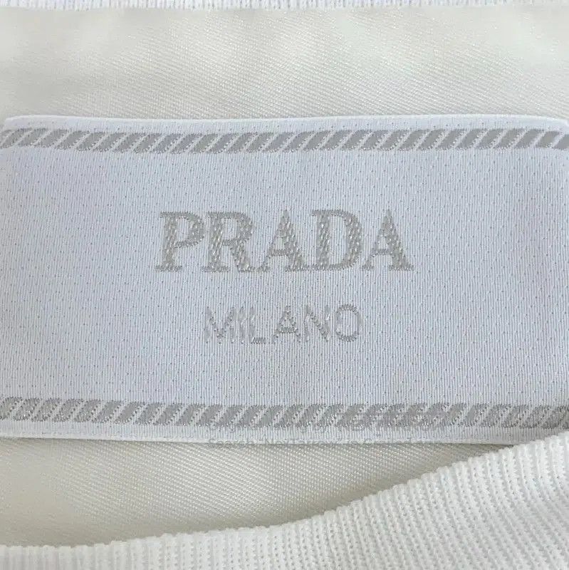 Prada Prada White Men's T-Shirt Size L. Size US L / EU 52-54 / 3 - 6 Thumbnail