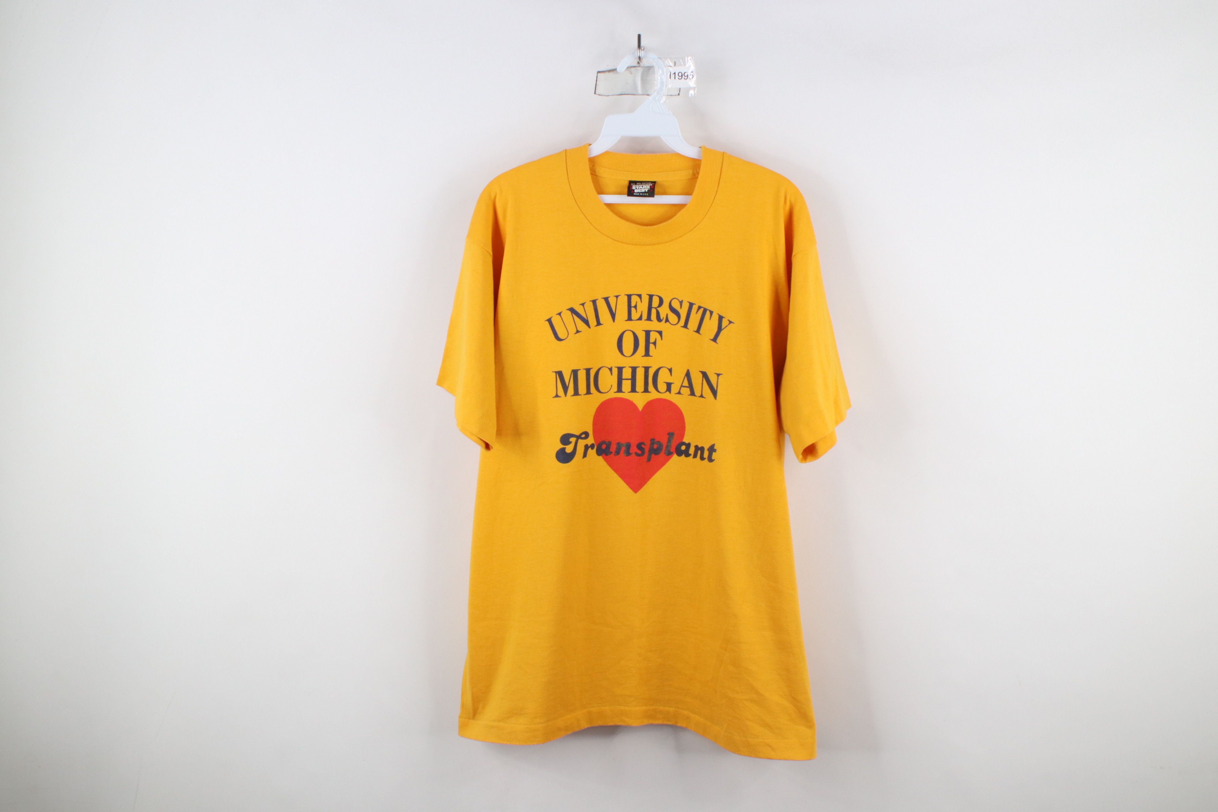 Vintage Vintage 90s University of Michigan Transplant T-Shirt USA Size US XL / EU 56 / 4 - 1 Thumbnail