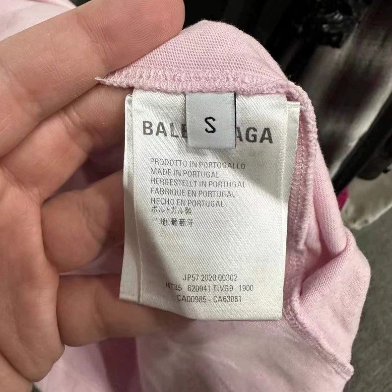 Balenciaga Balenciaga Pink crew short sleeve Size US S / EU 44-46 / 1 - 4 Thumbnail