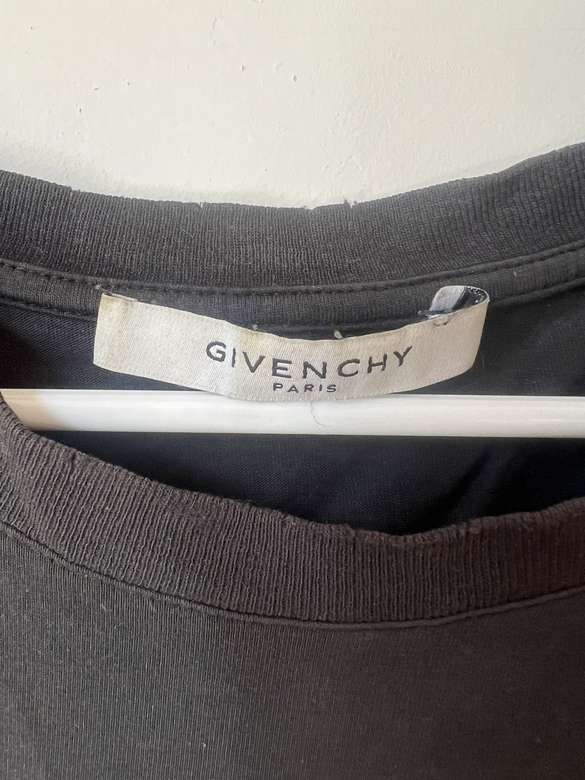 Givenchy Black Givenchy World Tour T-shirt Size US L / EU 52-54 / 3 - 4 Thumbnail