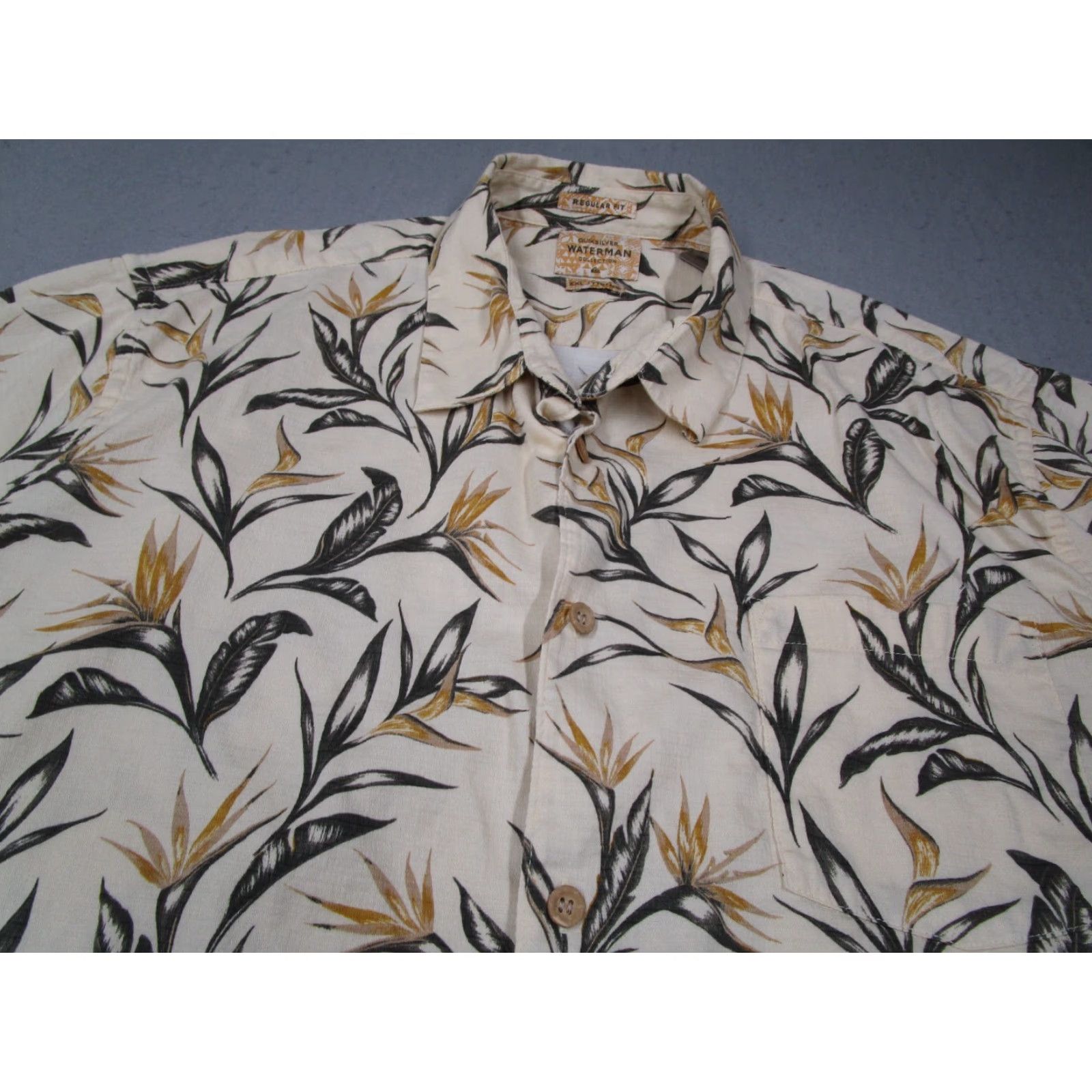 Quiksilver Quiksilver Waterman Shirt Mens 2XL Beige Floral Button Up Hawaiian Tiki Size US XXL / EU 58 / 5 - 2 Thumbnail