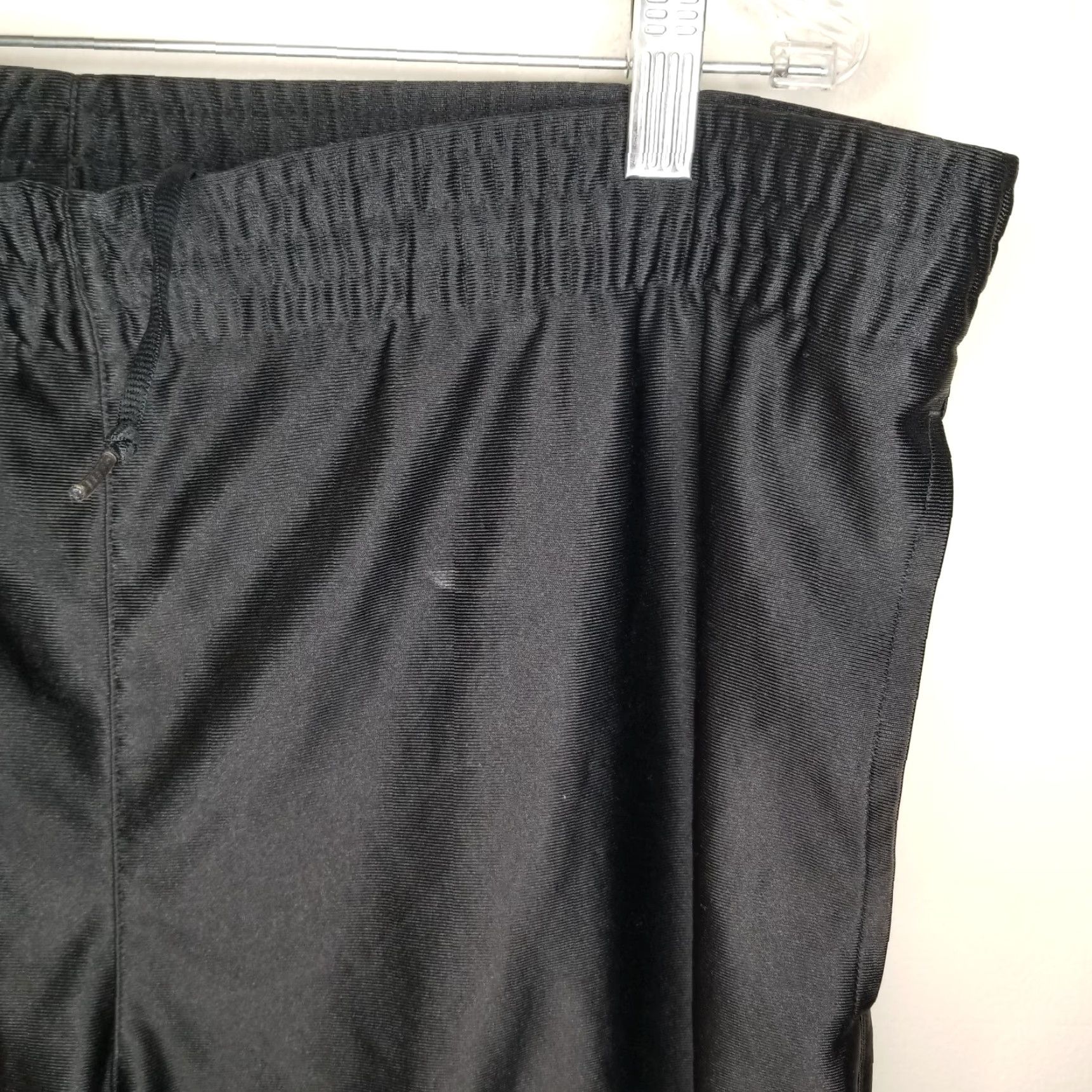 Nike Nike Athletic Shorts Mens Black Size M Activewear Regular Size US 31 - 2 Thumbnail