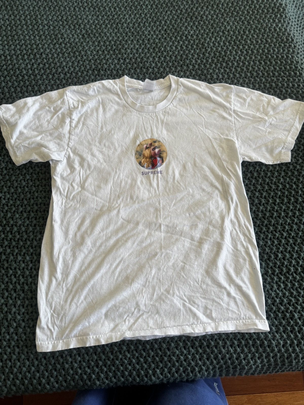 Supreme Supreme kissy tee size M Size US M / EU 48-50 / 2 - 1 Thumbnail