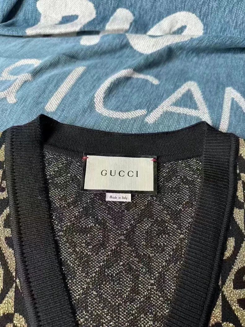 Gucci Gucci Black and gold full-print cardigan sweater 2501-Nexta Size US S / EU 44-46 / 1 - 3 Thumbnail