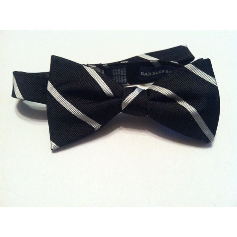 Saddlebred SADDLEBRED MENS NEW BLACK 100%SILK BOW TIE Size ONE SIZE - 3 Thumbnail