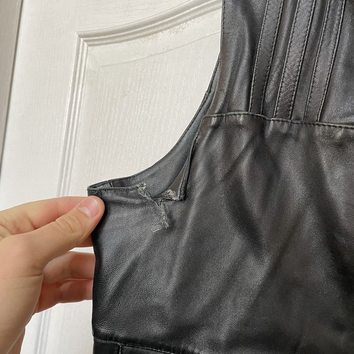 Adidas × Vintage RARE 90s Black adidas LEATHER VEST jacket bomber equipment Size US L / EU 52-54 / 3 - 4 Thumbnail