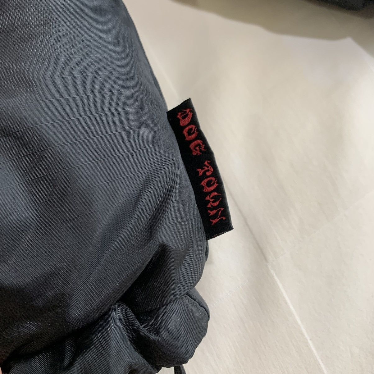 Dogtown Vtg Dogtown Big Cross Logo Reversible Puffer Jackets Black Size US L / EU 52-54 / 3 - 14 Thumbnail