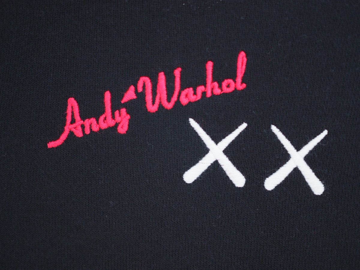 Andy Warhol × Kaws × Uniqlo Kaws long sleeve uniqlo streetwear sweatshirt XL Size US XL / EU 56 / 4 - 4 Thumbnail
