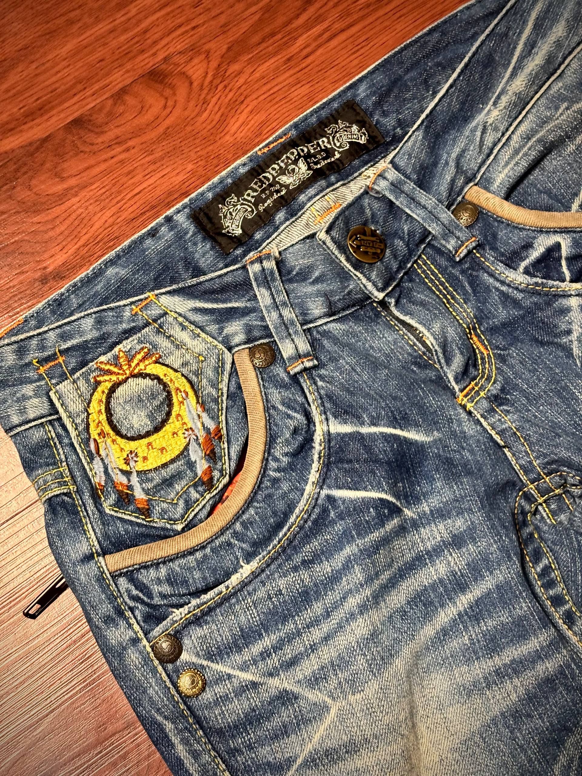 Issey Miyake Vintage Y2K Red Pepper Tribal Patch Flare Denim Pants Size 29" - 5 Thumbnail