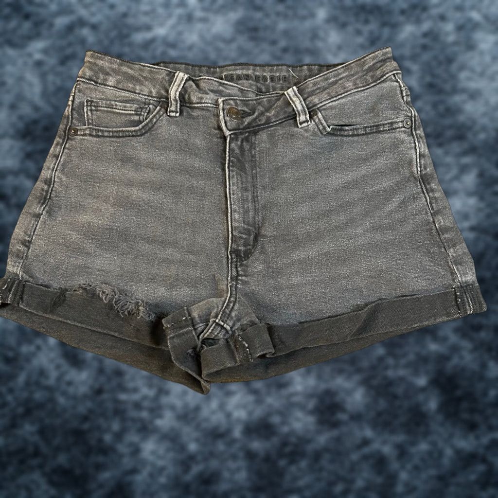 Vintage VINTAGE American Eagle Denim High Rise Mom Shorts Womens 6 Black Denim Shorts Size 28" / US 6 / IT 42 - 1 Thumbnail