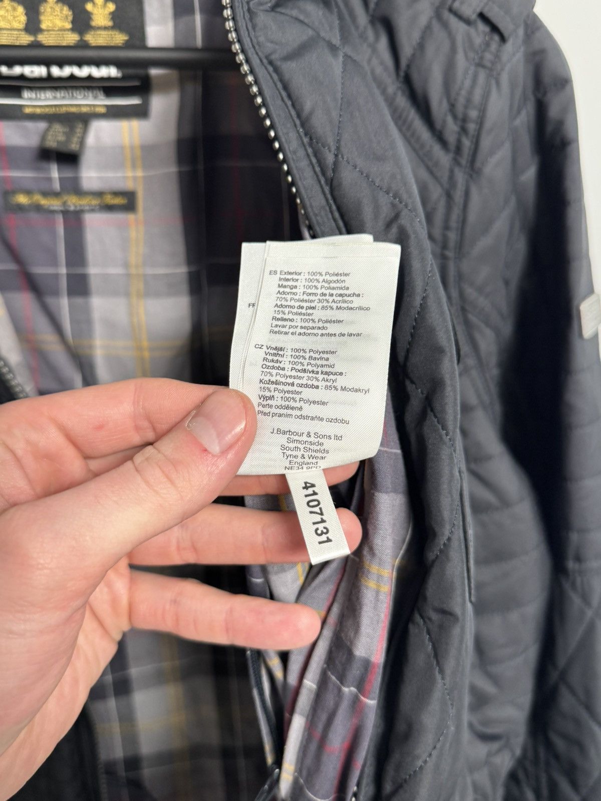 Barbour Barbour B.INTL Quilt Long Sleeve Jacket Hooded Fur Trim Wom Size L / US 10 / IT 46 - 14 Thumbnail