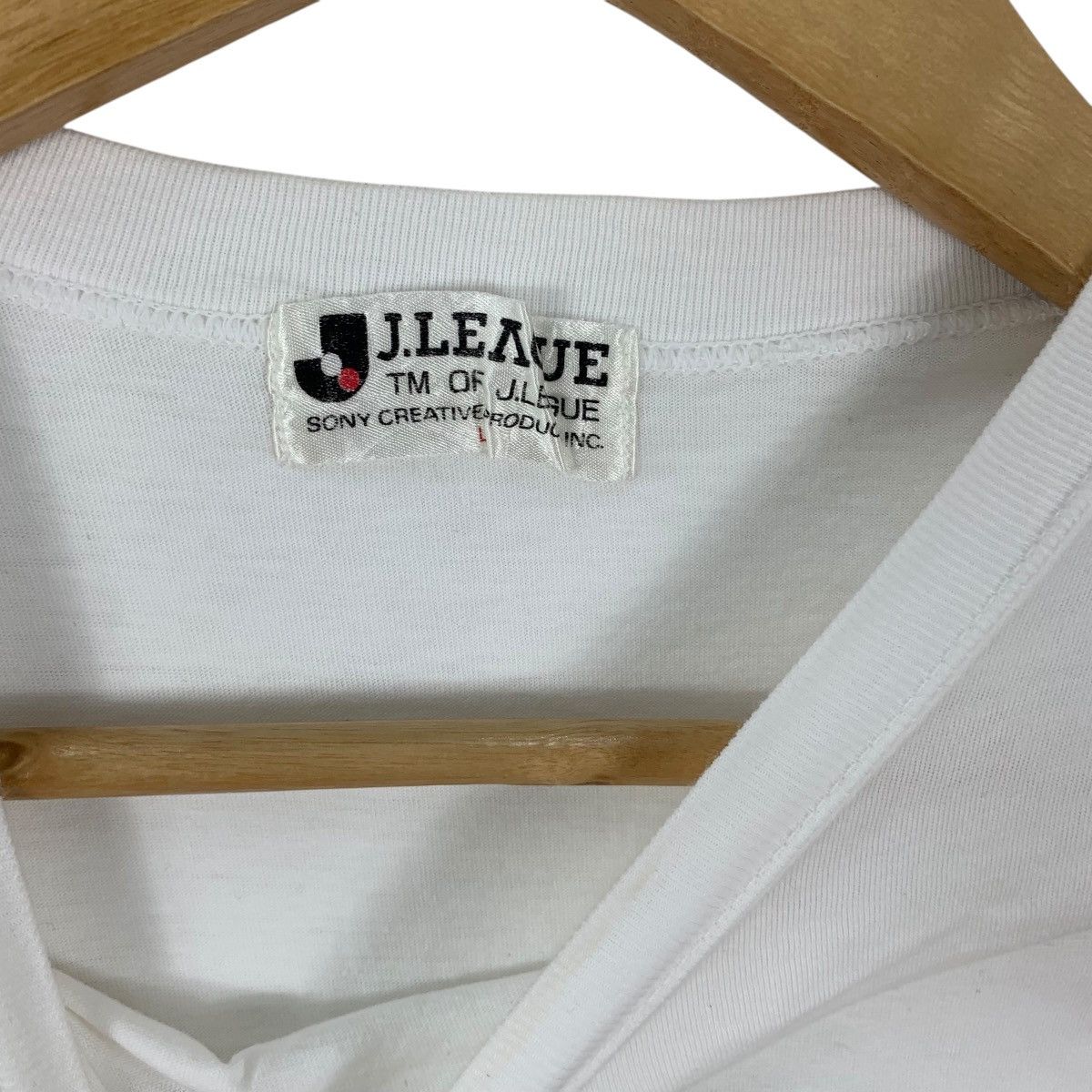 Vintage Vintage YOMIURI TOKYO VERDY Captain Tsubasa Football Tee Size US S / EU 44-46 / 1 - 8 Thumbnail
