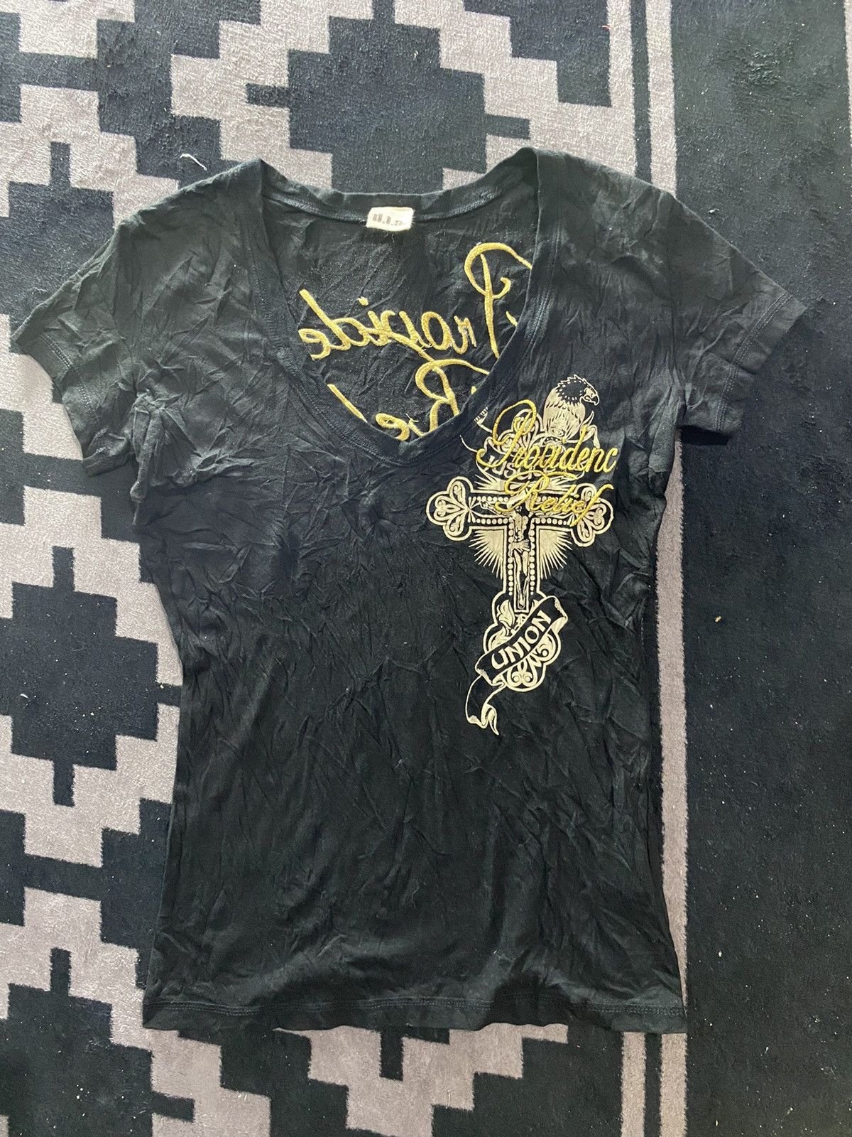 If Six Was Nine d.i.a. Embroidery gold cross tee Size US M / EU 48-50 / 2 - 1 Thumbnail