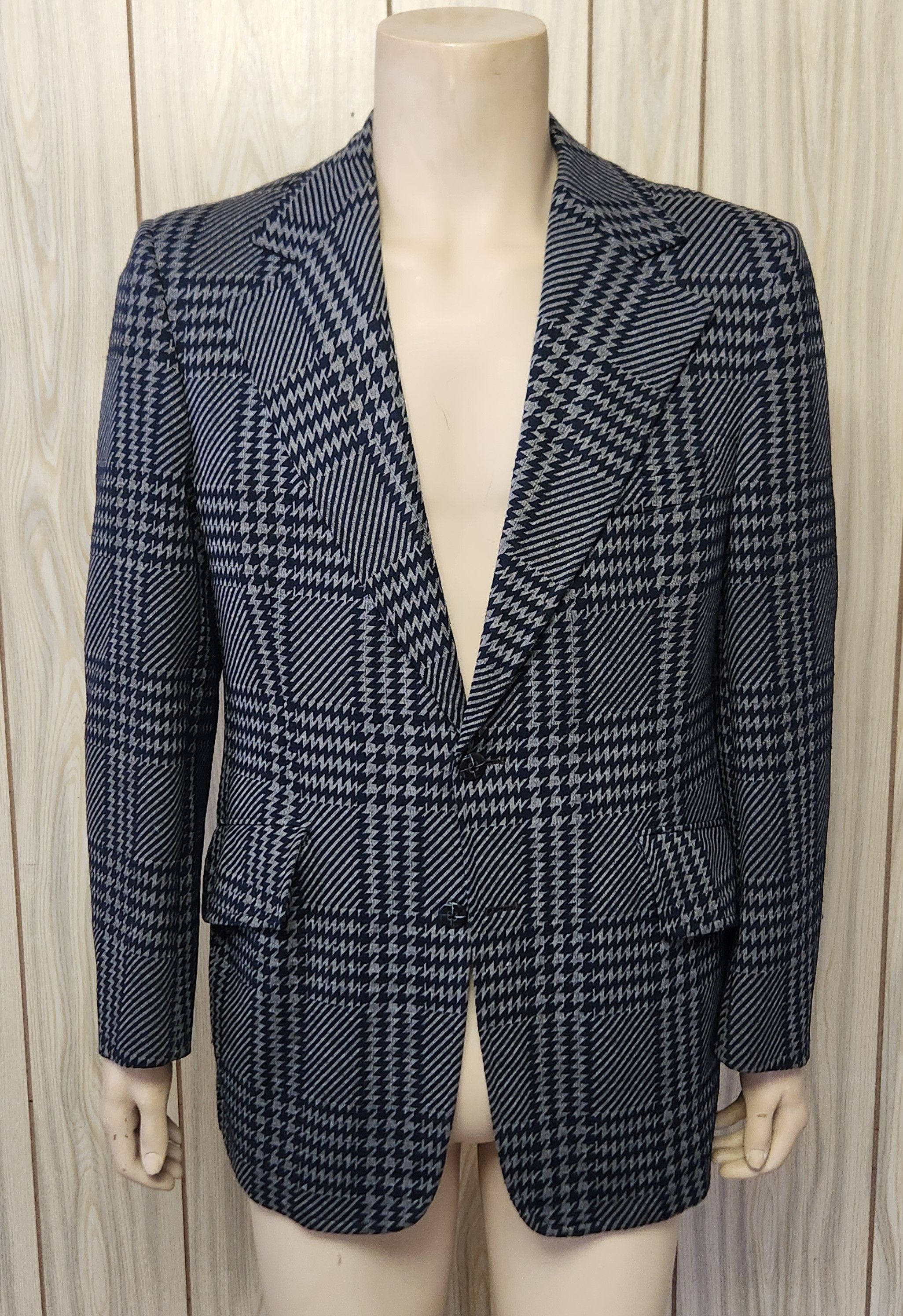 Vintage 1970s sport coat 40R mod disco polyester plaid Size 40R - 1 Thumbnail