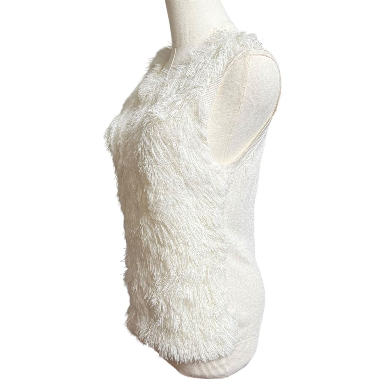 JW Anderson J.Wanderson Faux Fur Vest Made in England Size 8 Sleeveless Size M / US 6-8 / IT 42-44 - 3 Thumbnail