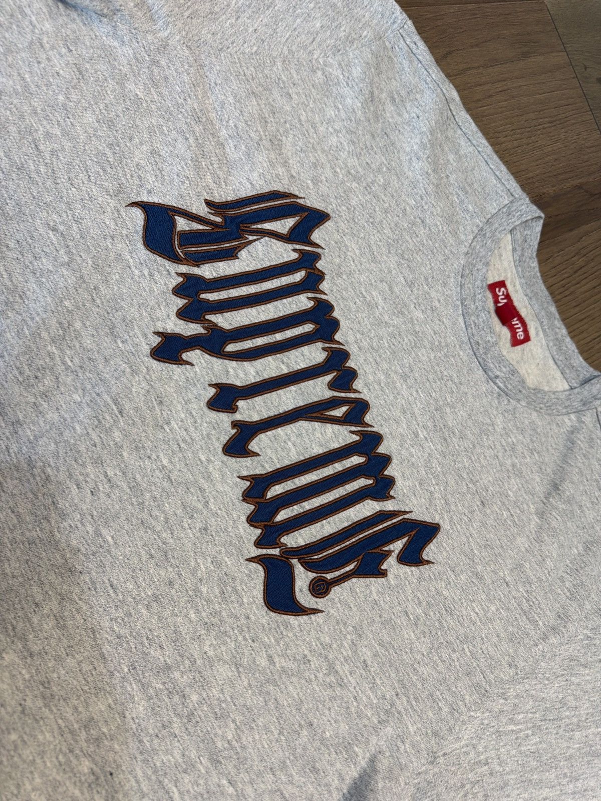 Supreme Supreme Old English S/S Top (SS24) Size US XL / EU 56 / 4 - 7 Thumbnail