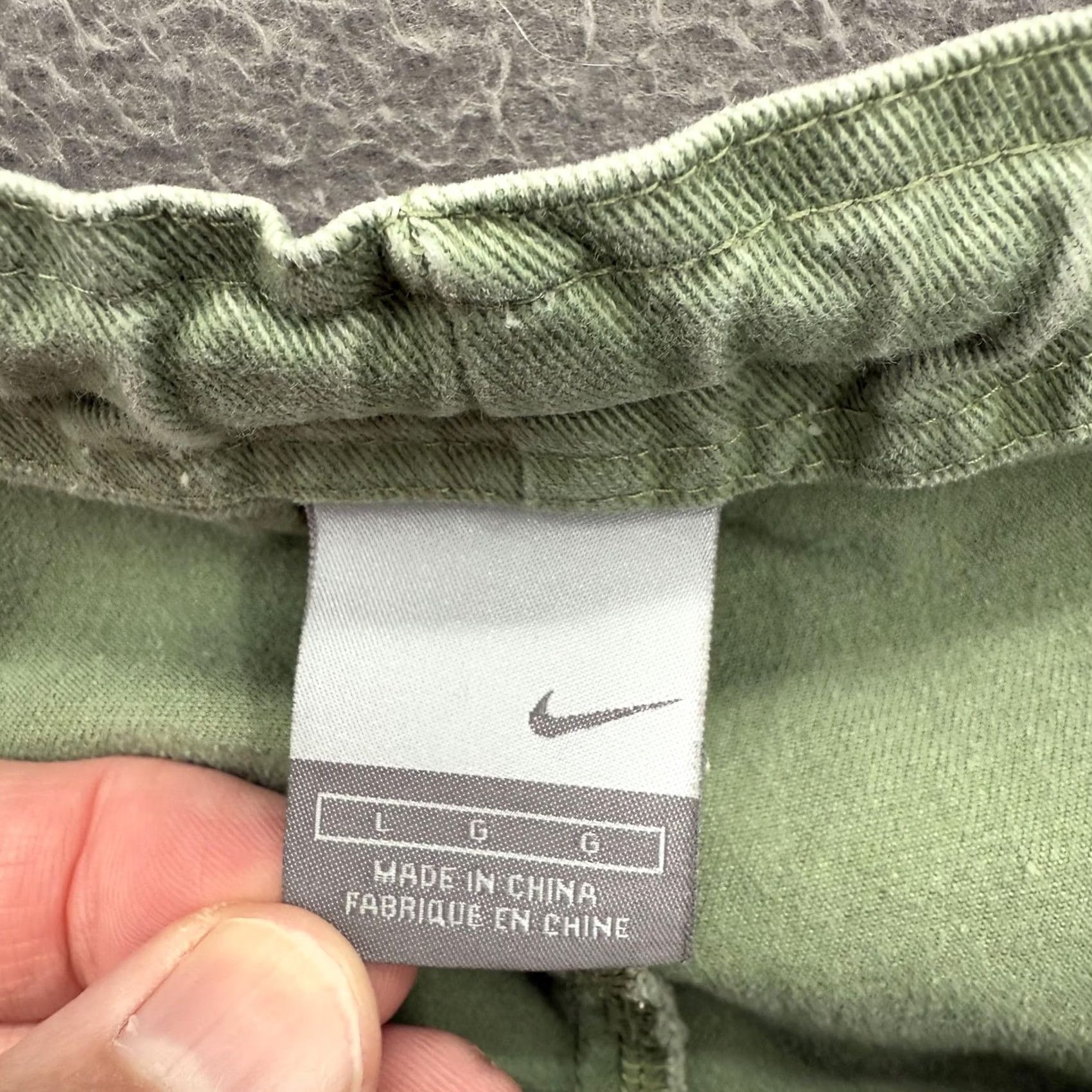 Nike Nike Shorts Mens Large Green NSW N-72 Cotton Track Field Piping Zip Fly Casual Size US 33 - 4 Thumbnail