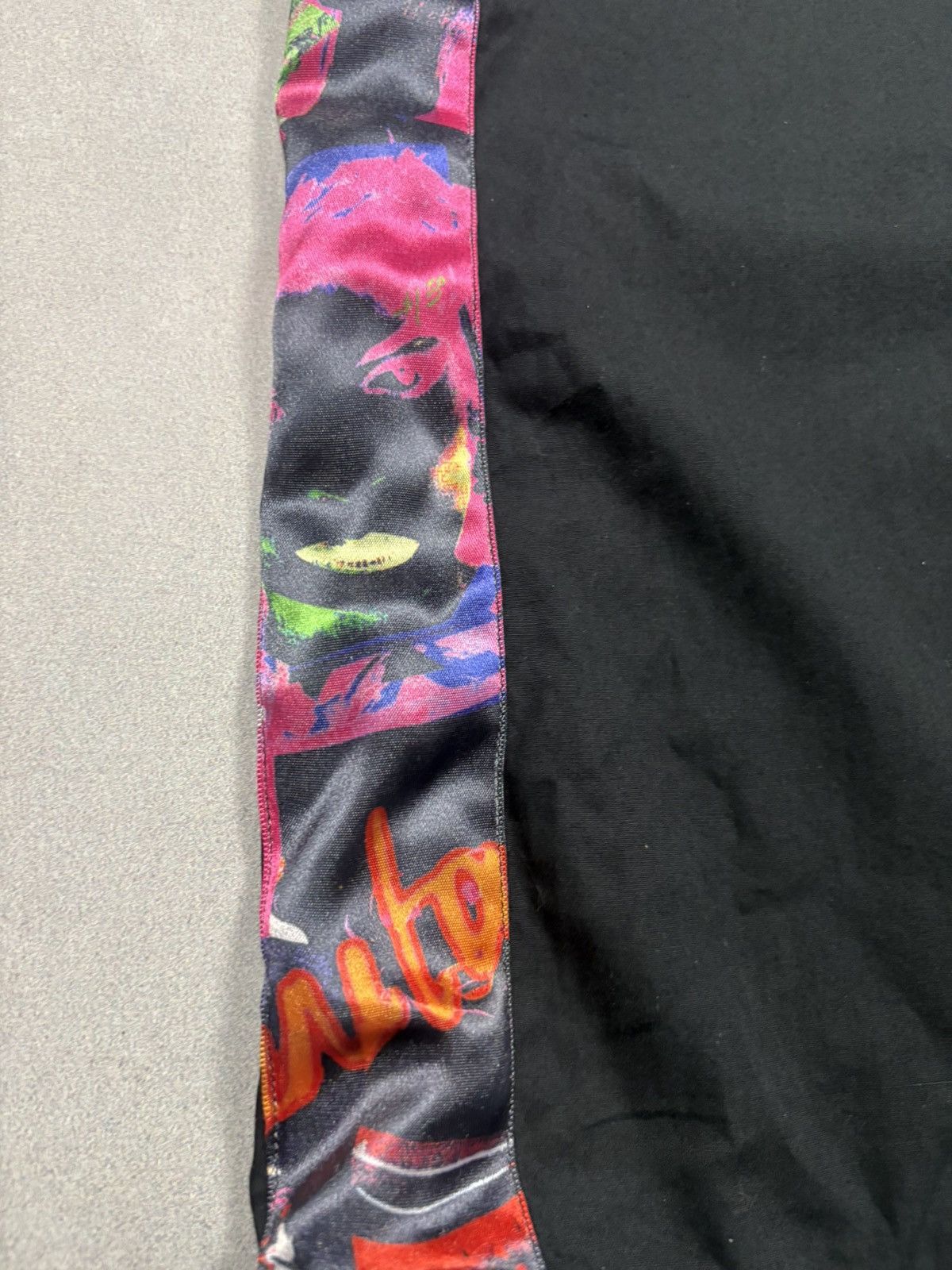 Versace Versace Classic 90s Art Panel Shirt Graphic Inserts Archive Size US M / EU 48-50 / 2 - 16 Thumbnail