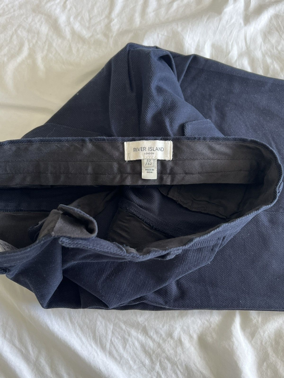 River Island Navy blue cropped pant Size US 32 / EU 48 - 2 Thumbnail