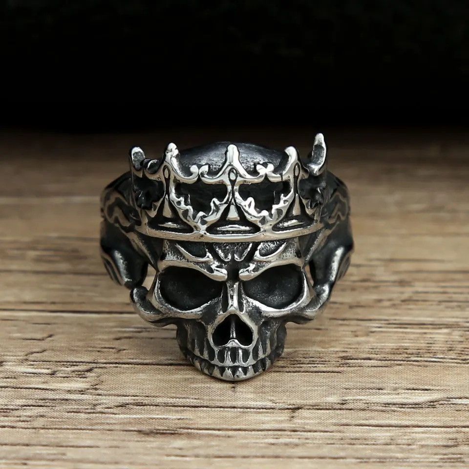 Jewelry × Vintage Retro Crown Skull Ring Size ONE SIZE - 1 Thumbnail