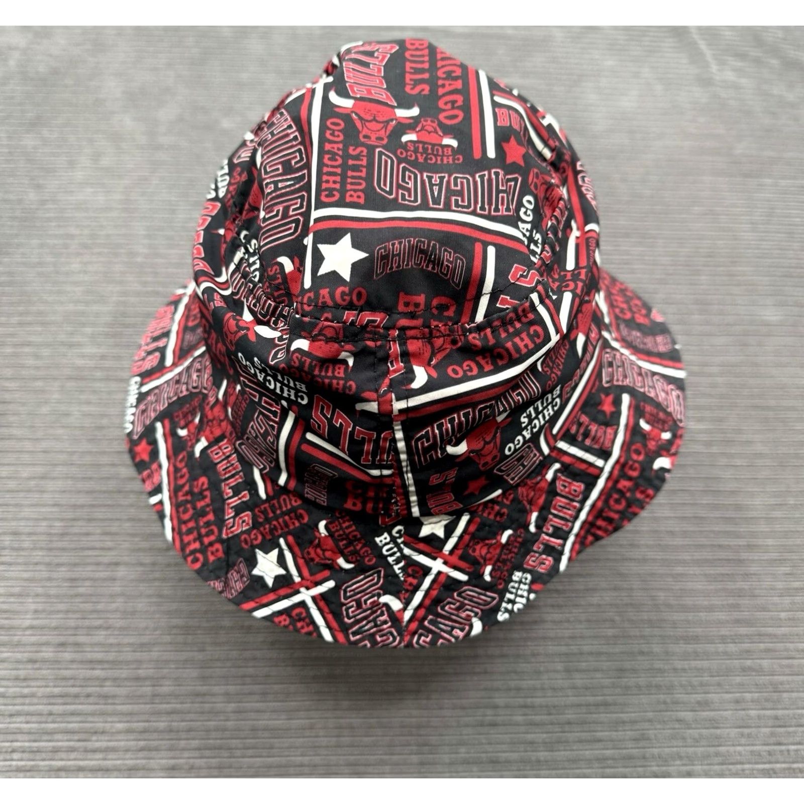 NBA Ultra Game Chicago Bulls Black & Red Bucket Hat Men One Size Size ONE SIZE - 2 Thumbnail