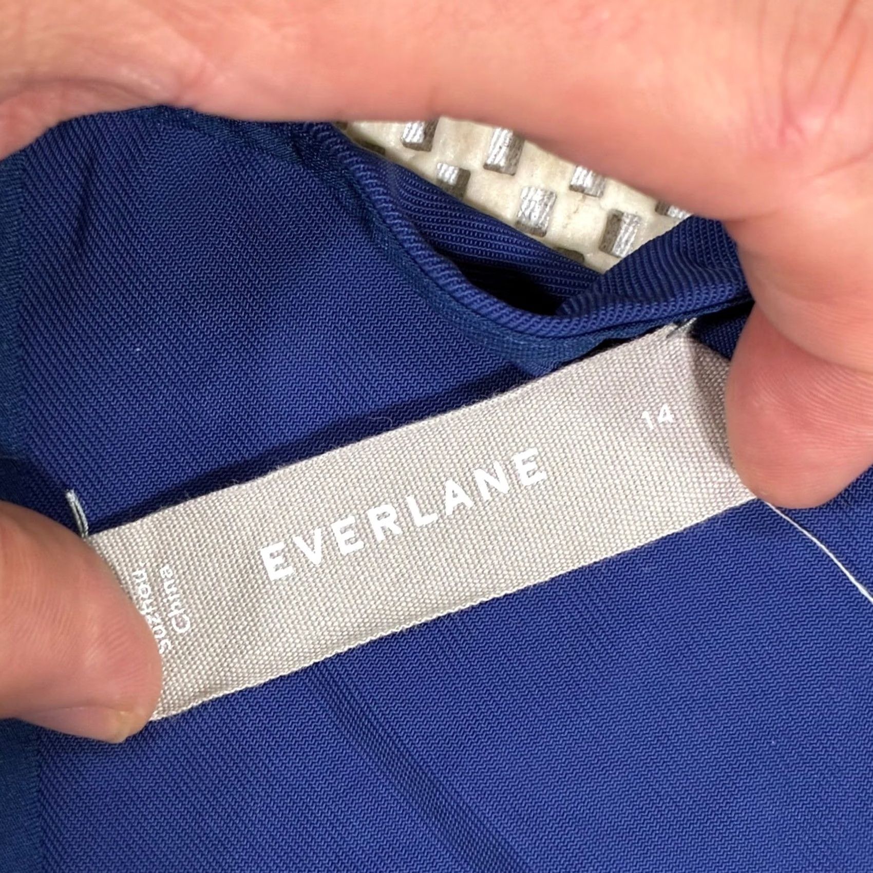 Everlane Everlane Sleeveless Tank Top Blouse Womens 14 Royal Blue Short Sleeveless Round Neck Solid Workwear Casual Summer Spring Size XL / US 12-14 / IT 48-50 - 5 Thumbnail