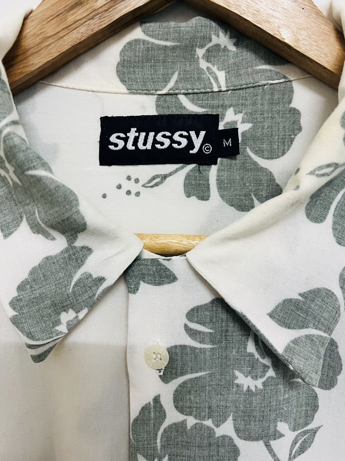 Stussy Vintage 1990s Stussy C Floral Hawaiian Camp Collar Shirt Size US M / EU 48-50 / 2 - 8 Thumbnail