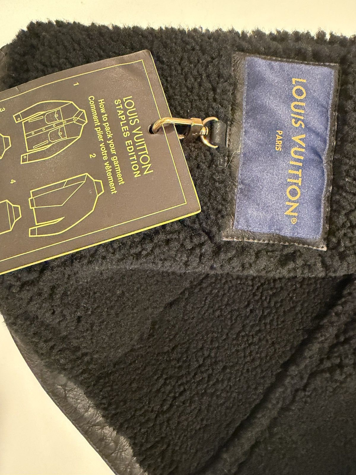 Louis Vuitton Louis vuitton shearling monogram jacket. 54/44/XL Size US L / EU 52-54 / 3 - 18 Thumbnail