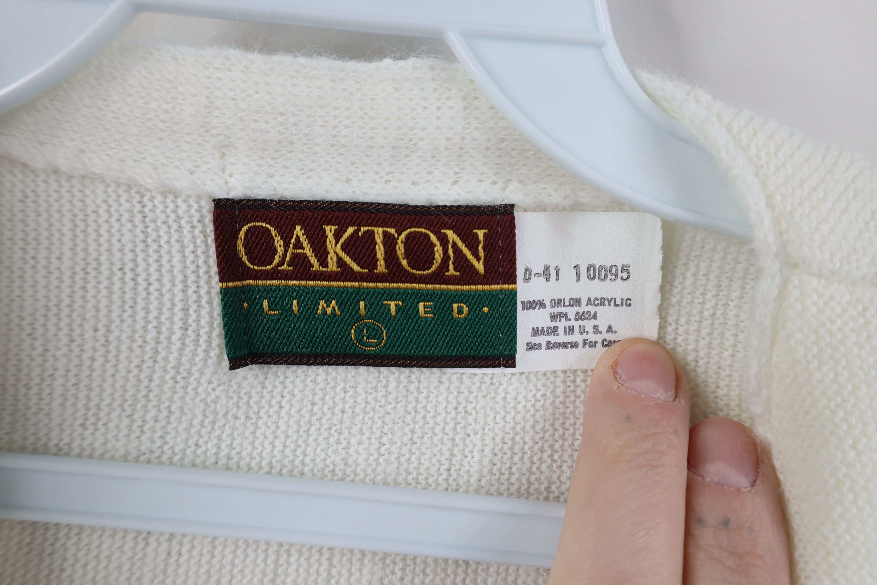 Vintage Vintage 70s Streetwear Cobain Cardigan Sweater White USA Size US L / EU 52-54 / 3 - 4 Thumbnail