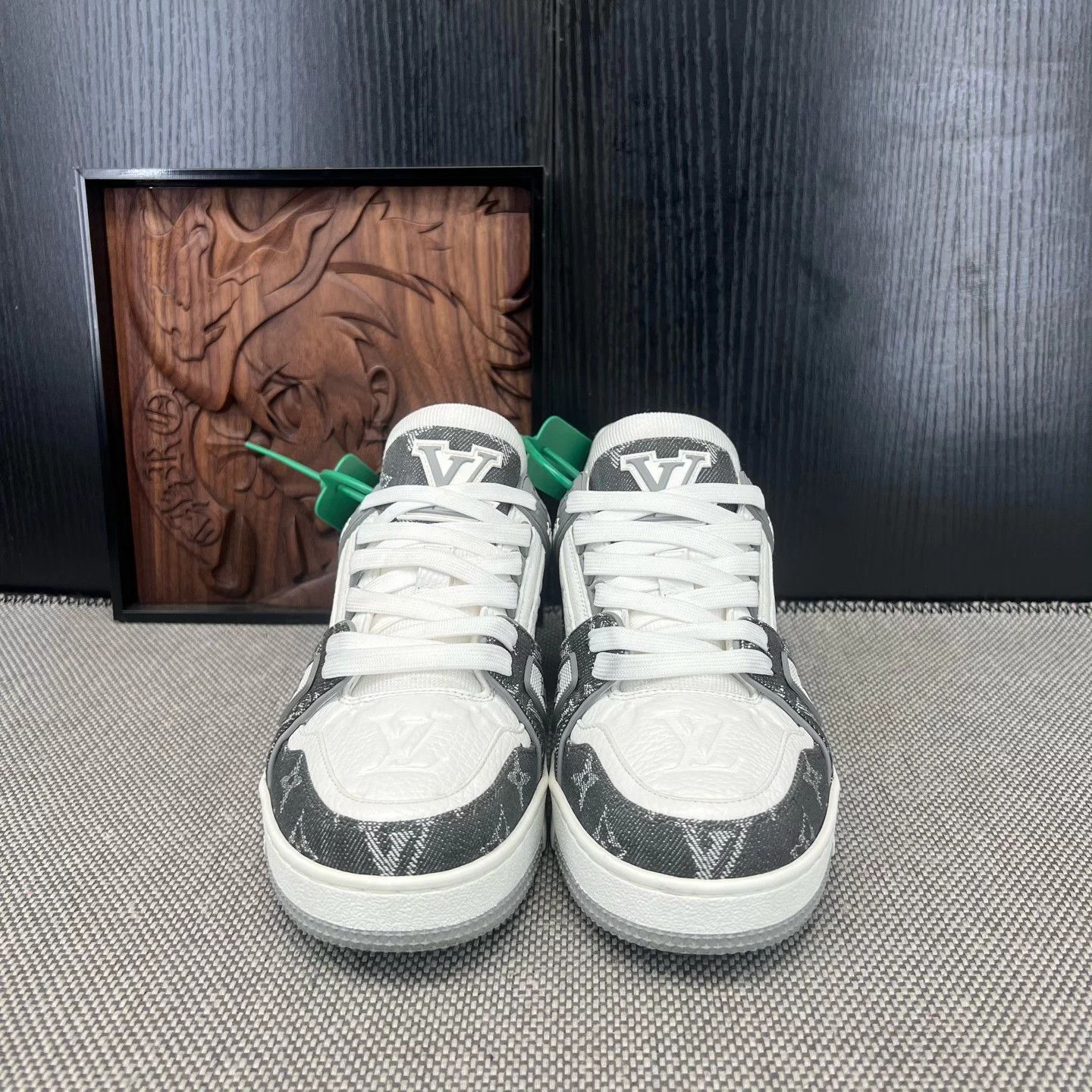 Louis Vuitton LV Trainer White Gray Denim 36.5 2x Worn Size US 5.5 / IT 35.5 - 8 Thumbnail