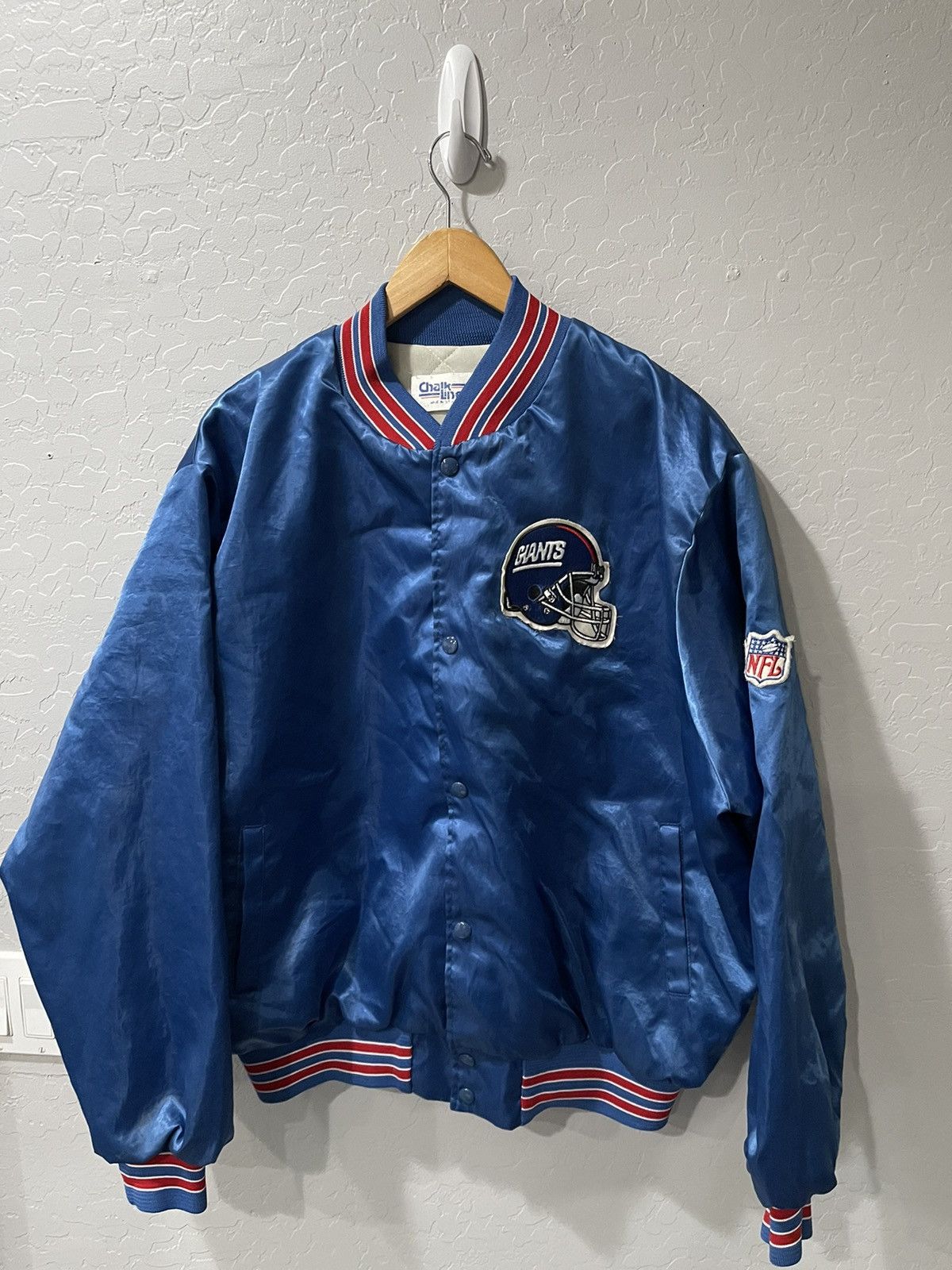 Image of Vintage Chalk Line New York Giants Satin Jacket Size 2Xl in Blue, Men's