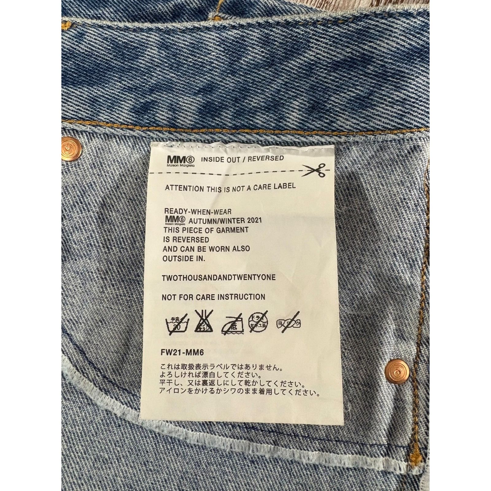 Maison Margiela MM6 Maison Margiela Inside Out Jeans size 42 US 6 color blue Size 28" / US 6 / IT 42 - 4 Thumbnail