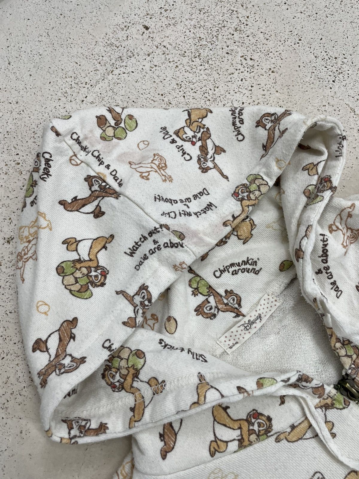 Disney Disney Chipmunk Chip & Dale Cartoon Hoodie Size US M / EU 48-50 / 2 - 7 Thumbnail