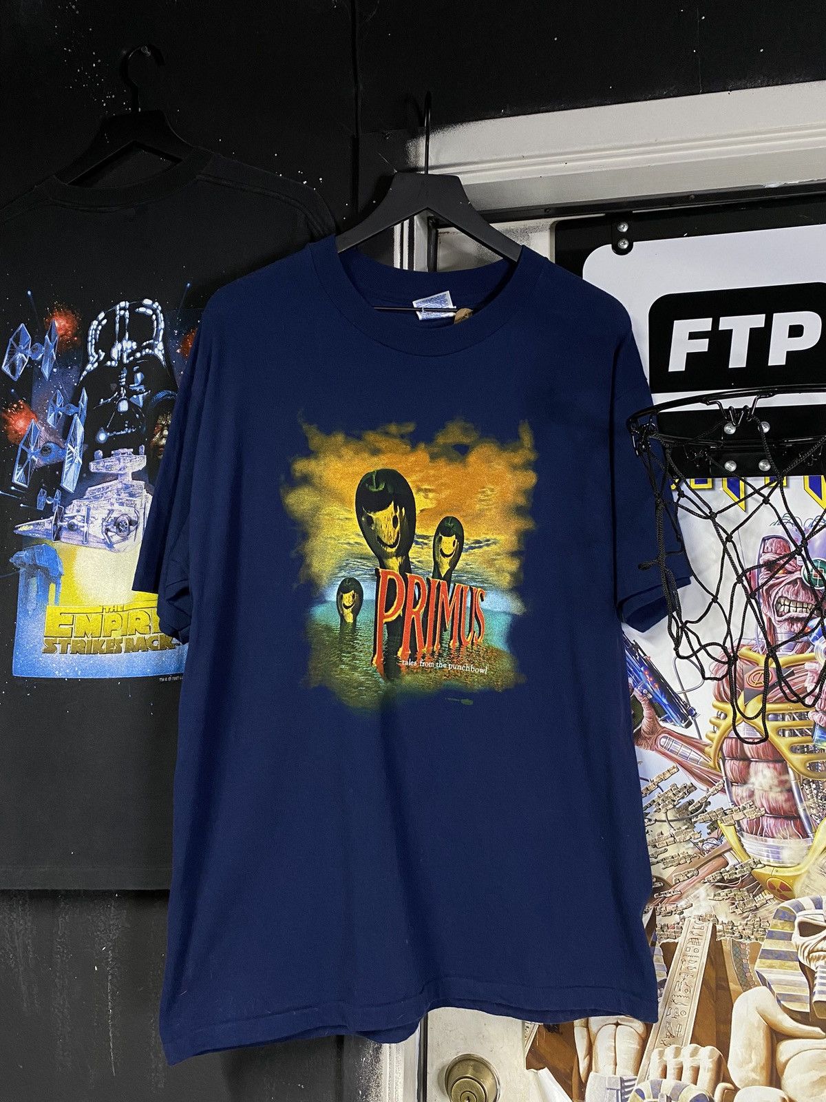 Band Tees 90’s Vintage Primus Band tee shirt Large Size US L / EU 52-54 / 3 - 1 Thumbnail