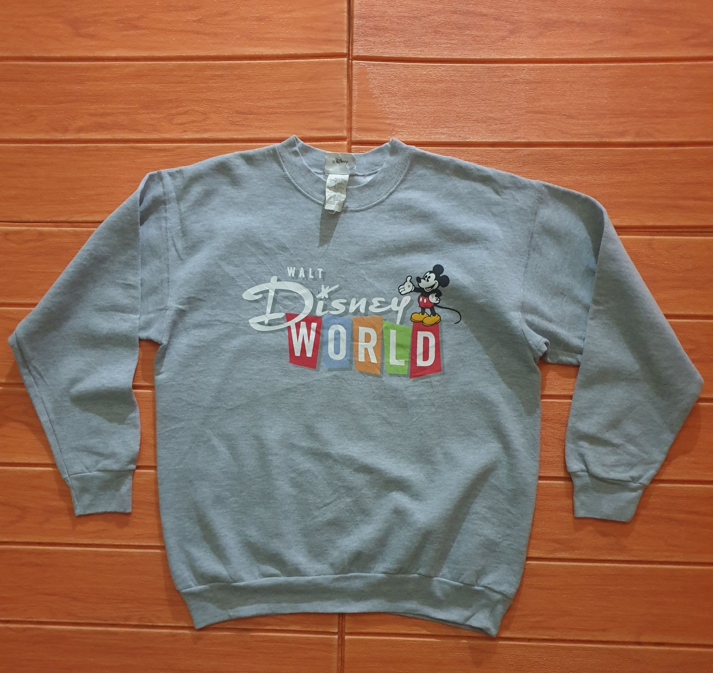 Mickey Mouse Vintage mickey mouse sweatshirt Size US M / EU 48-50 / 2 - 1 Thumbnail